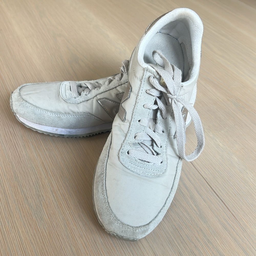 New Balance 720 women’s size 8 - Picture 4 of 7